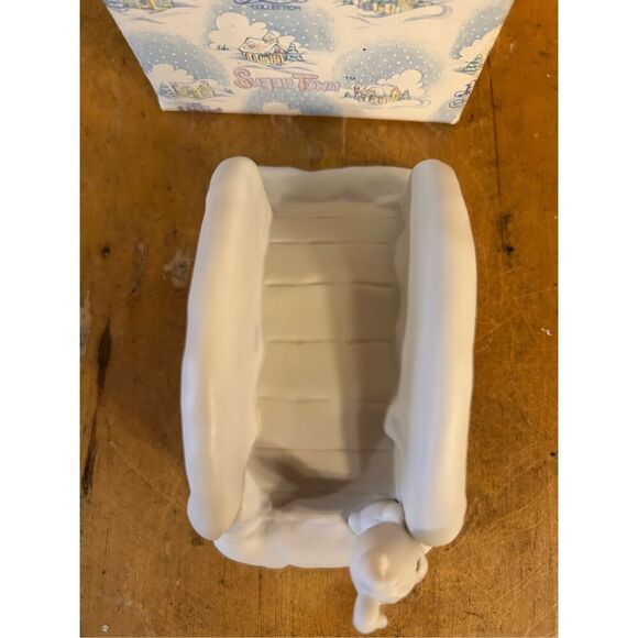 Precious Moments Figurine Sugar Town Cobblestone Bridge (8428) - Picture 5 of 7